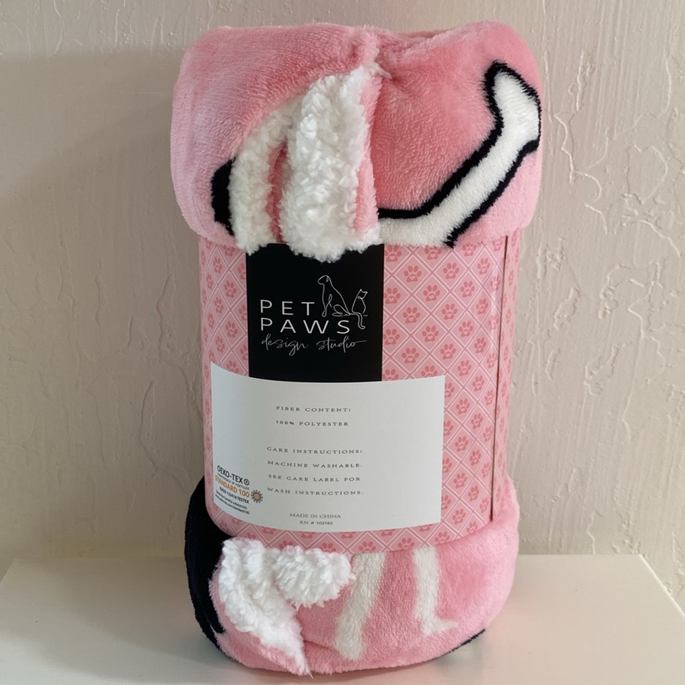 Sherpa Plush Pet Throw - Picture 3 of 5